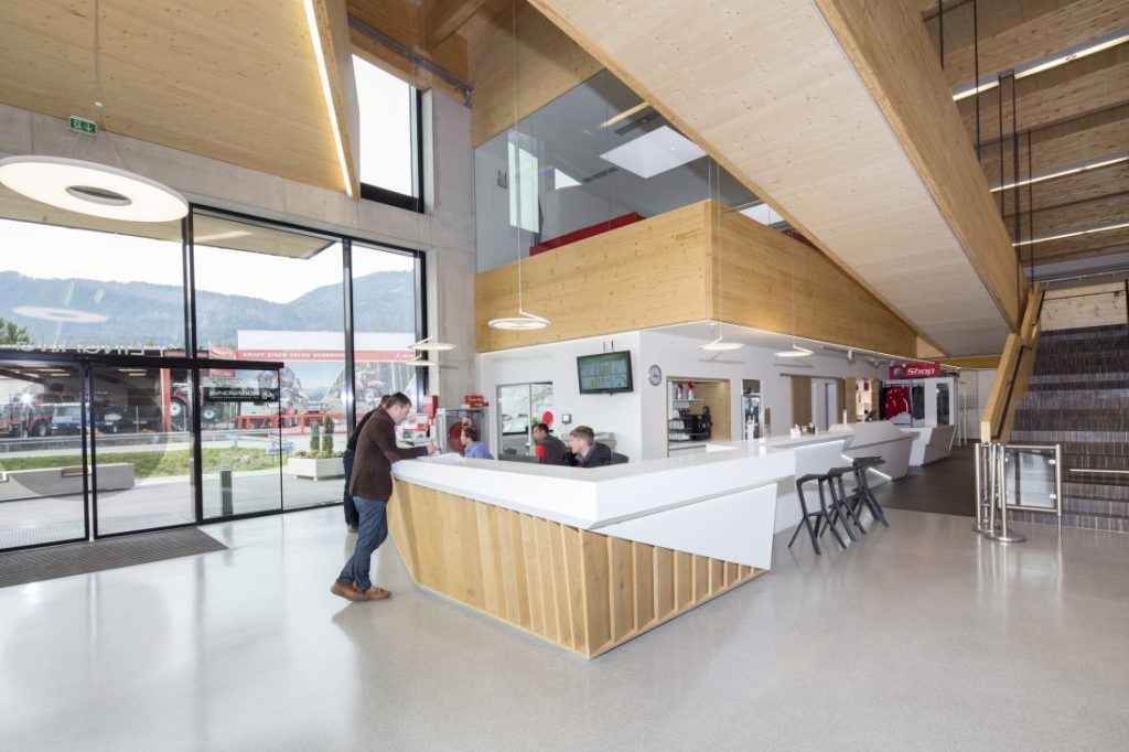 Innovationszentrum Traktorenwerk Lindner — Bild 2