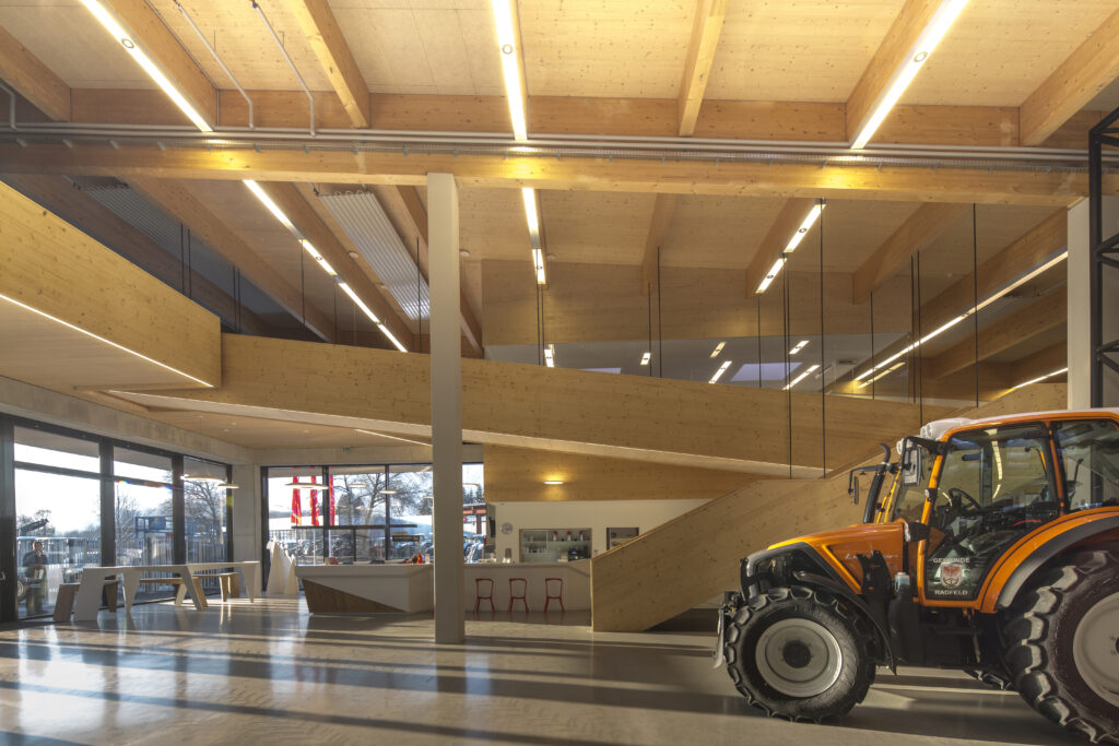 Innovationszentrum Traktorenwerk Lindner