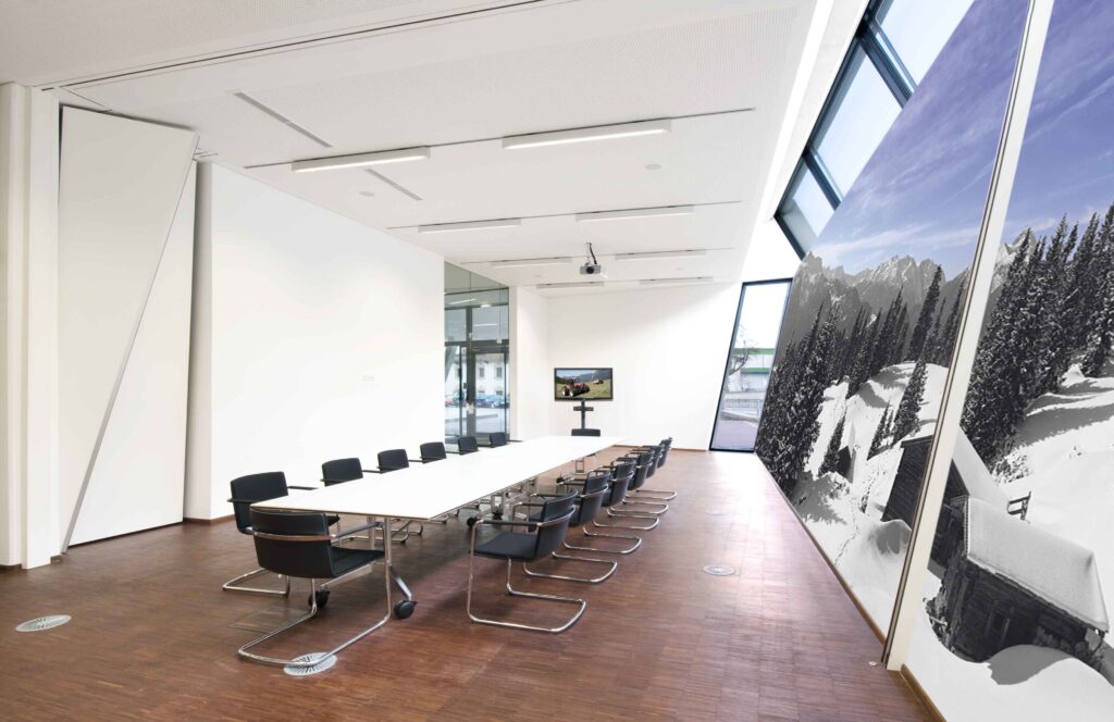 Technologiezentrum Traktorenwerk Lindner